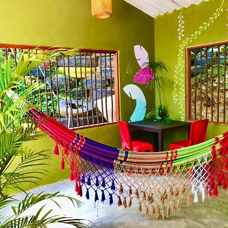 Sierra Kay Hostel Guachaca Bagian luar foto